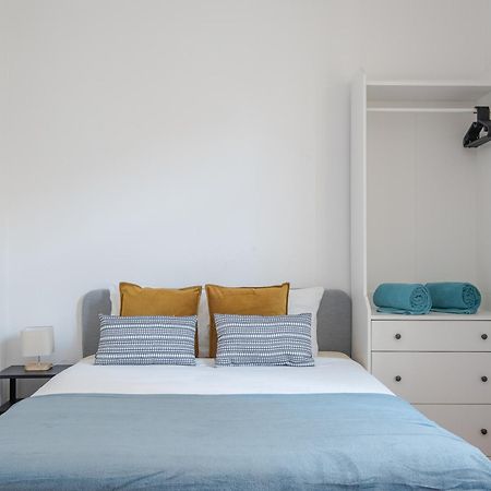 Cool Apartment Near Alfama Lissabon Buitenkant foto