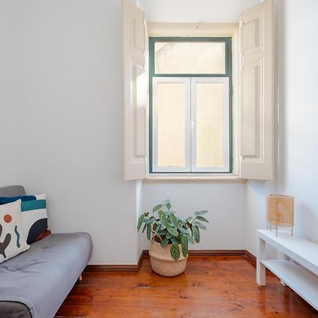 Cool Apartment Near Alfama Lissabon Buitenkant foto