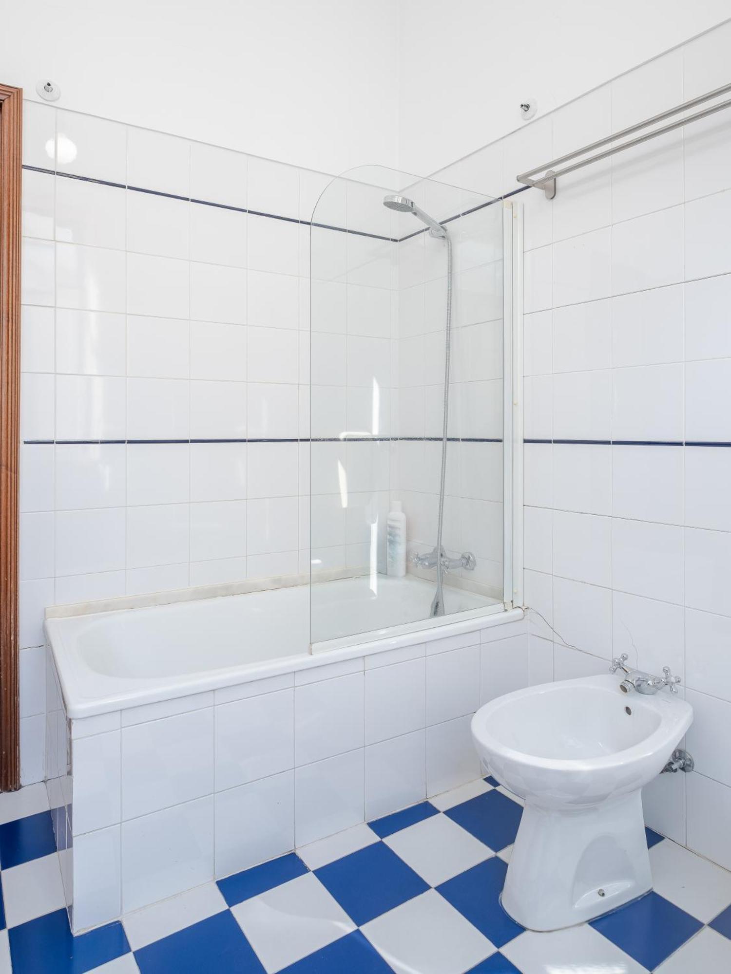 Cool Apartment Near Alfama Lissabon Buitenkant foto